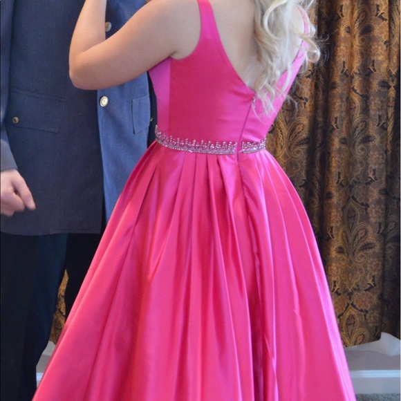 SHERRI HILL PINK PROM DRESS - Picture 5 of 6